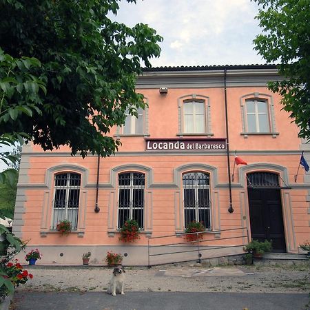 Locanda Del Barbaresco อัลบา ภายนอก รูปภาพ