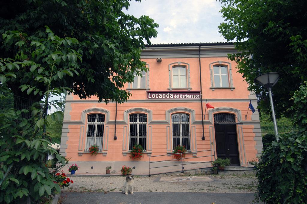 Locanda Del Barbaresco อัลบา ภายนอก รูปภาพ
