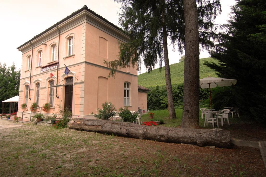 Locanda Del Barbaresco อัลบา ภายนอก รูปภาพ